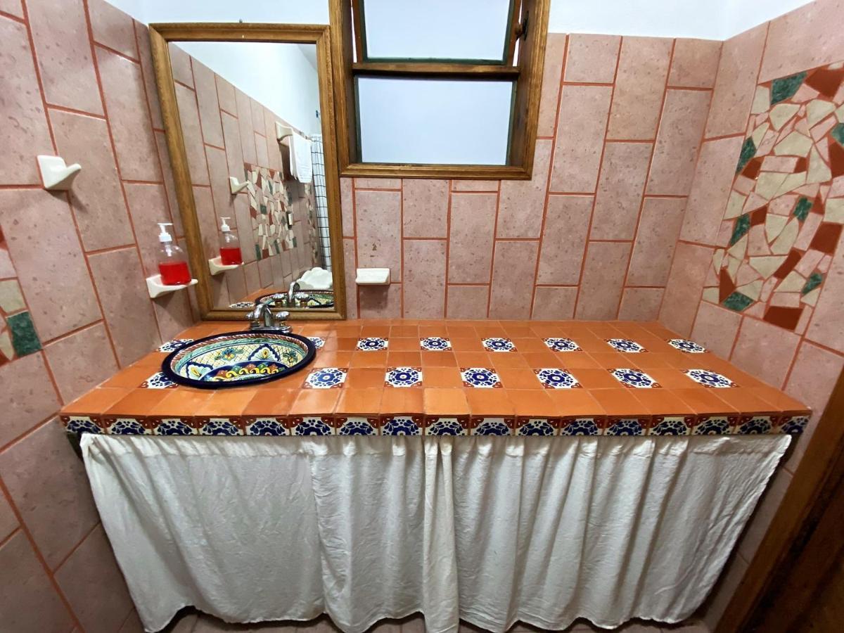 Posada El Palomar Pátzcuaro Esterno foto