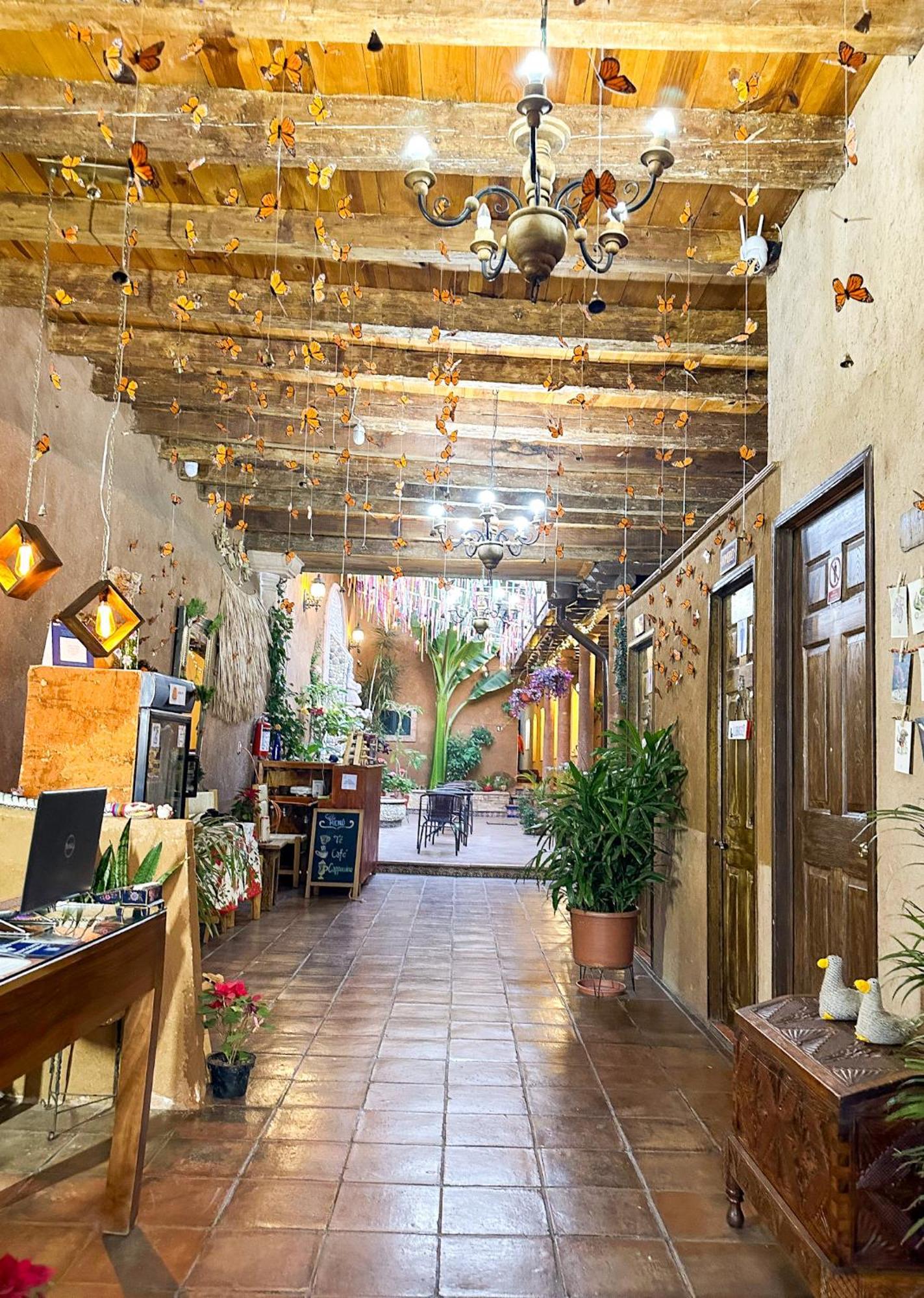 Posada El Palomar Pátzcuaro Esterno foto
