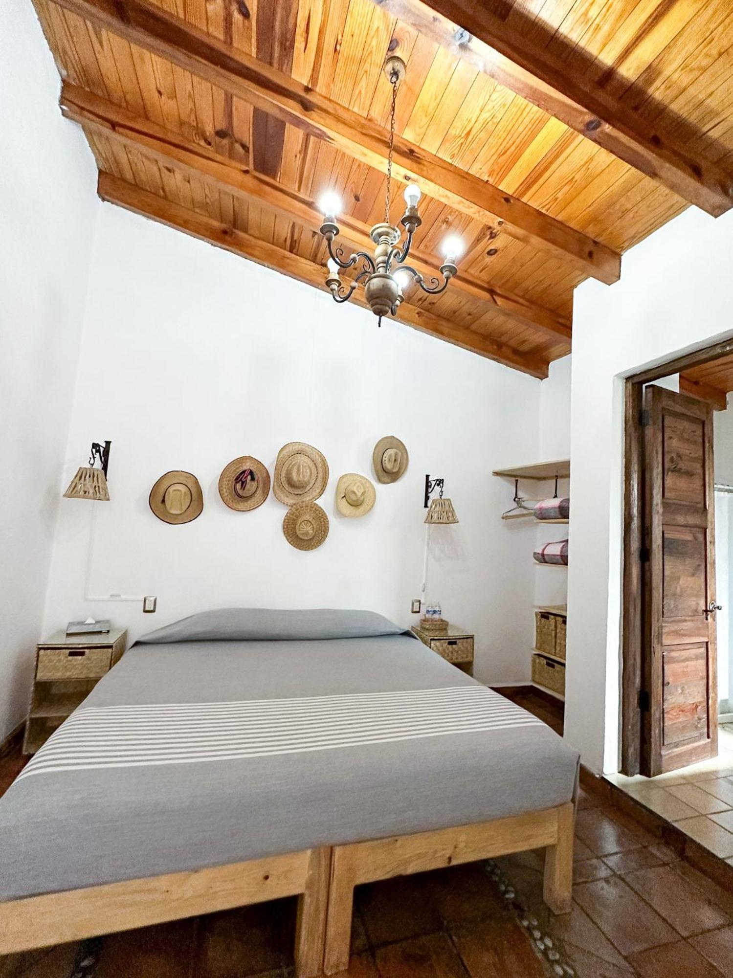 Posada El Palomar Pátzcuaro Esterno foto